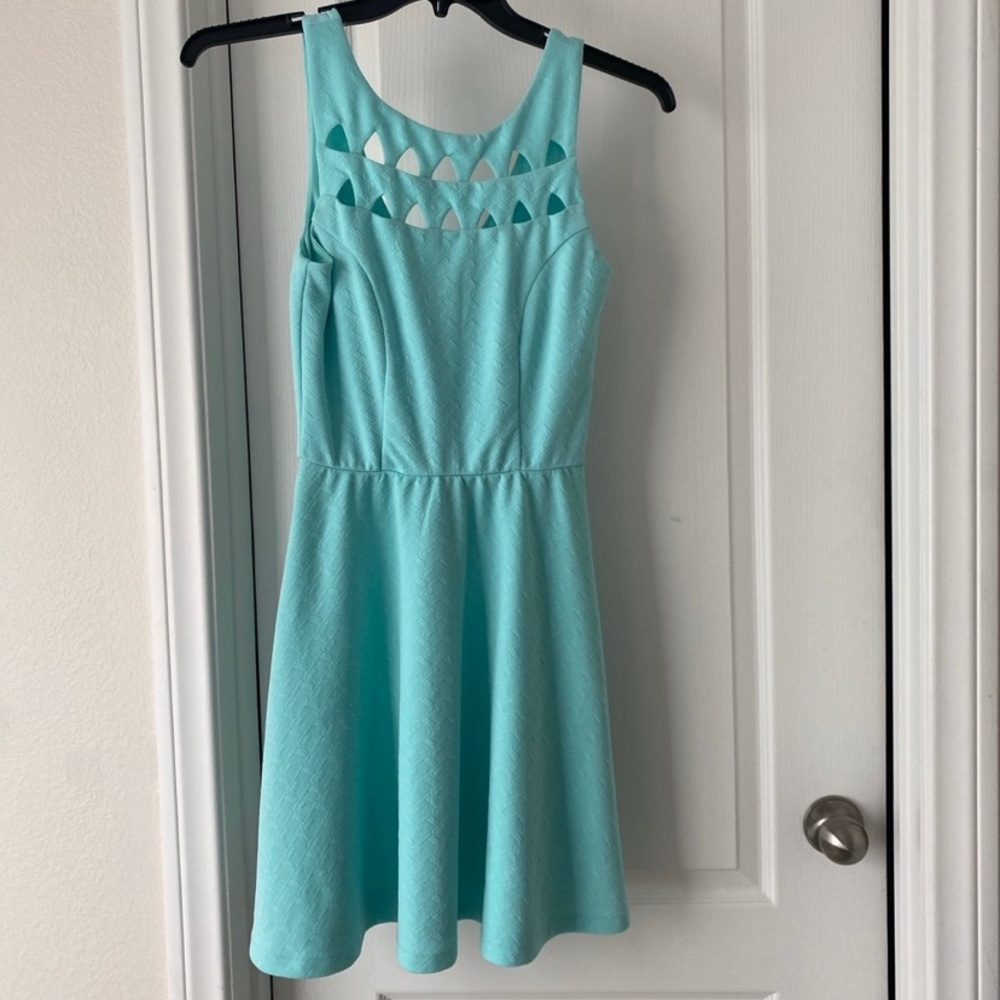 Sleeveless ‘Maurices’ dress